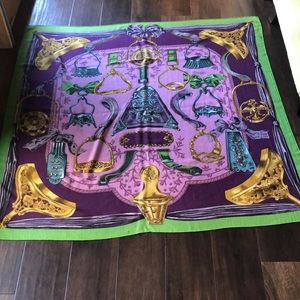 HERMES 52x52 Luxurious Cashmere/Silk Shawl Scarf